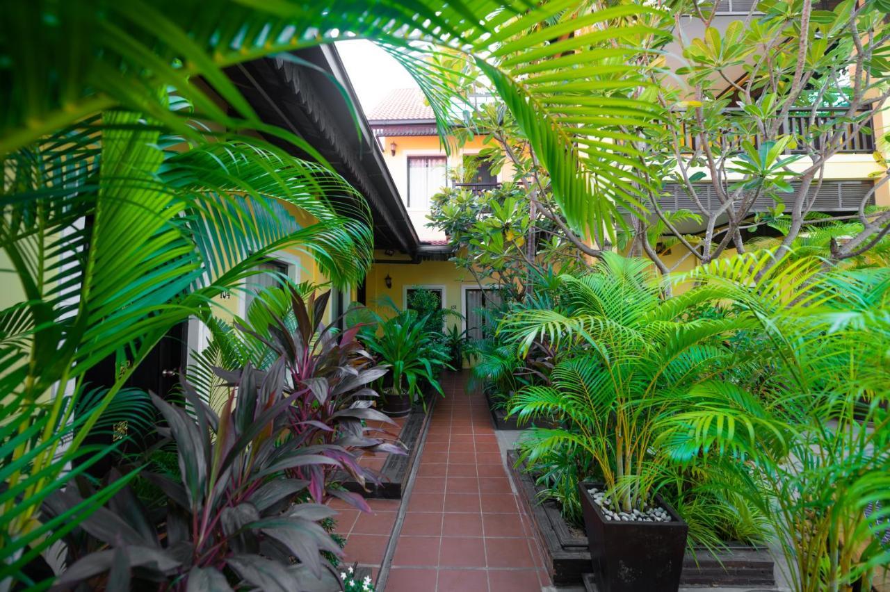 Ravady D'Angkor Hotel Сием Реап Екстериор снимка
